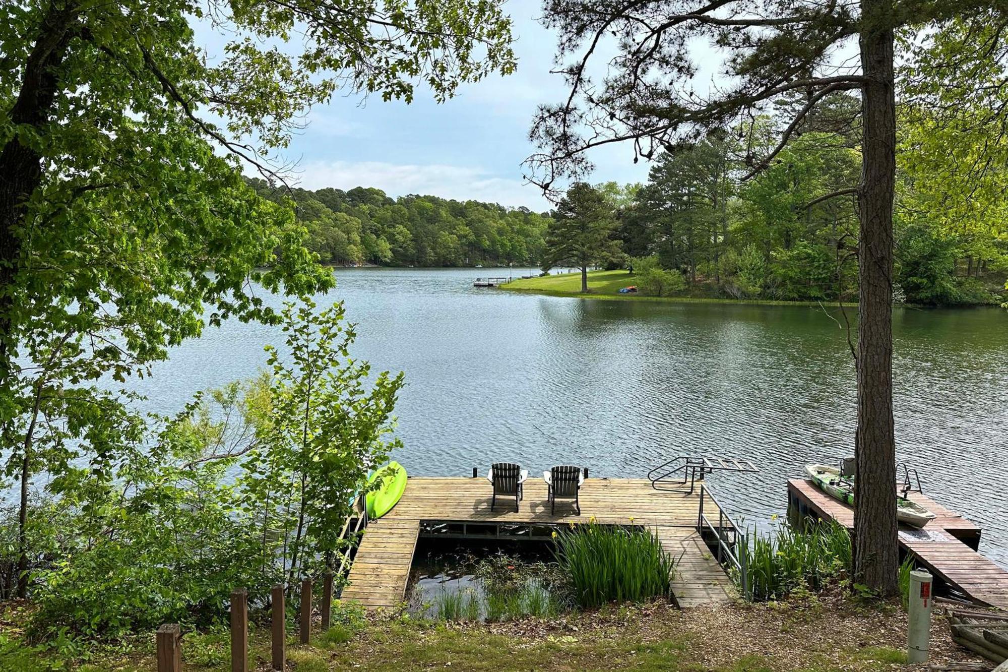 Renovated Lakefront Escape With Private Dock And Deck! Bella Vista Exterior foto